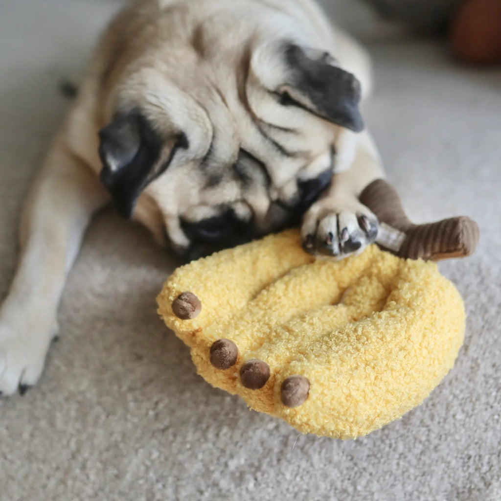 BANANA - Snuffle Toy