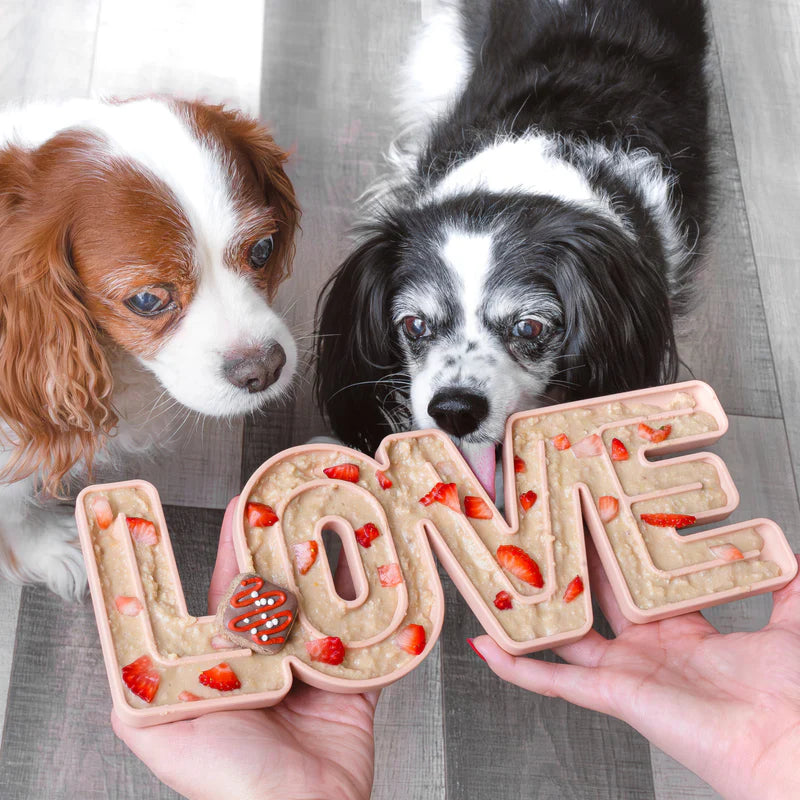 LOVE Lick Mat in Blush