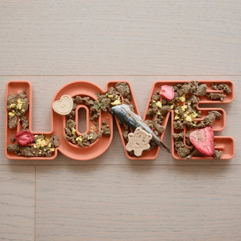 LOVE Lick Mat in Brick