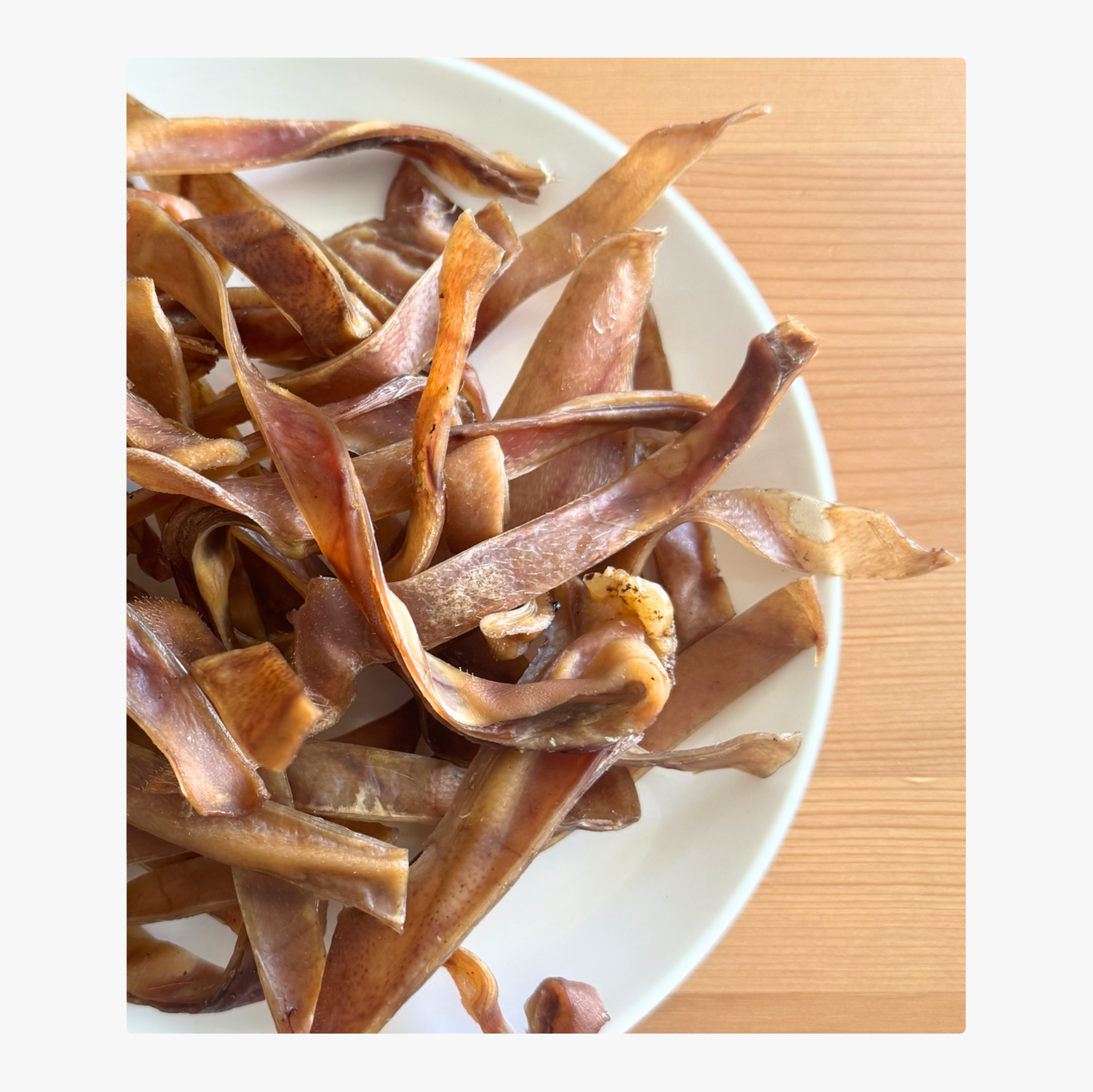 Premium Pig Ear Strips 12 Pack 60g <br>Chew Level 2 (Moderate)